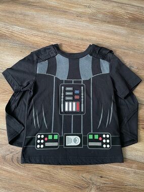 Disney Darth Vader Short Sleeve Shirt with Cape in the back. Boys Size 3T.